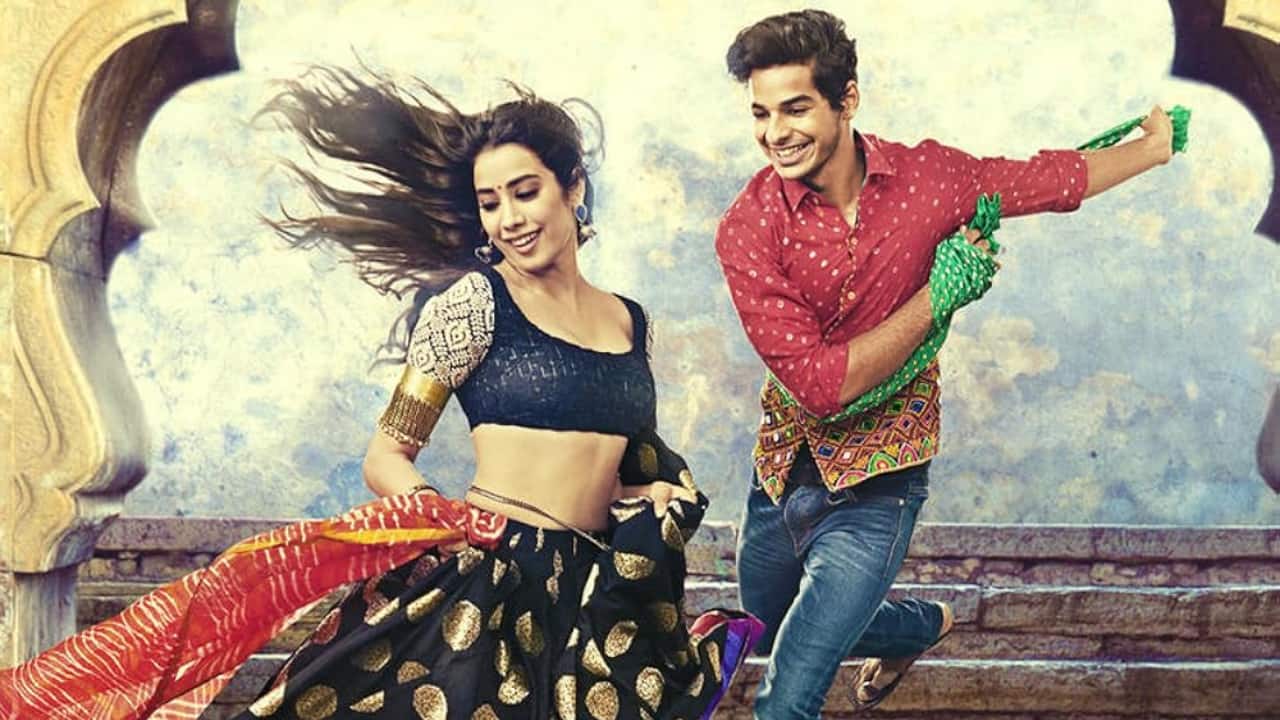 Dhadak Ishaan Khatter and Janhvi Kapoor’s Madhu and Parthavi fall in love but face opposition from their families due to their differing social status. In a bid to unite, they elope but Parthavi's father and brother stay on their tail.