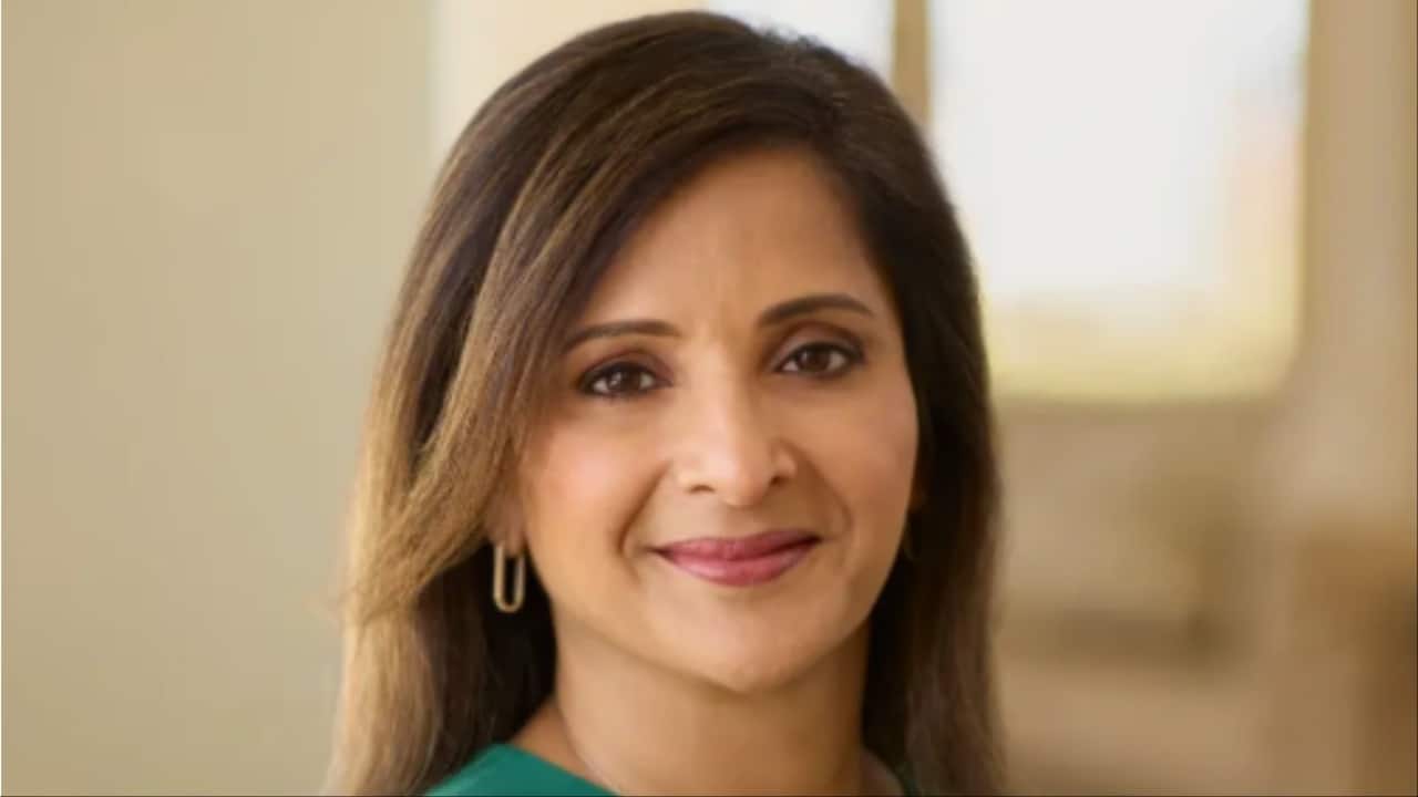 From 350 sqft flat in India to $25 million pay package: HubSpot CEO credits mother for success