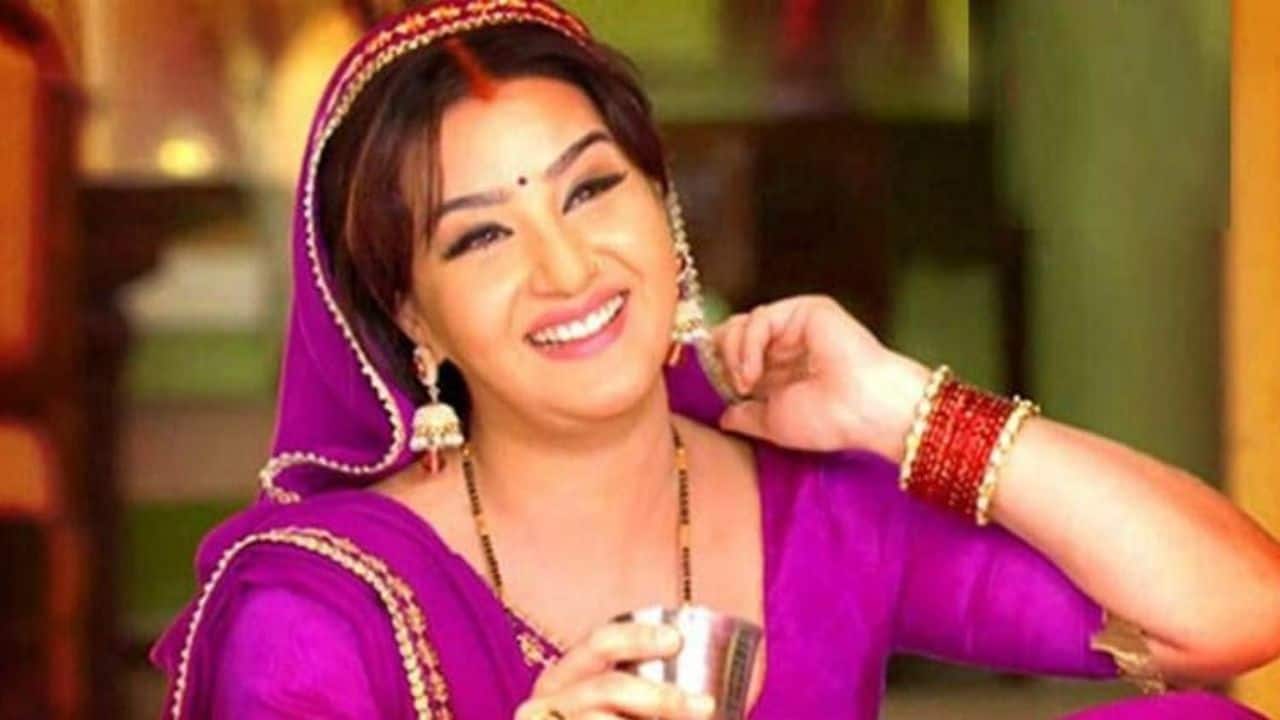 Shilpa Shinde  Shilpa Shinde has officially returned as the original Angoori Bhabhi in the revamped series Bhabiji Ghar Par Hai 2.0, which premiered on December 22, 2025. This marks her return to the role after a nearly nine-year hiatus following her exit in 2016 due to disputes with the show's producers.