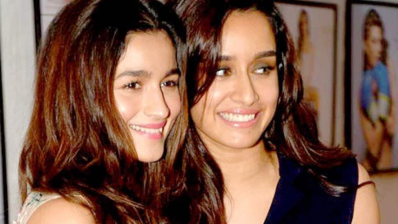 'Shraddha Kapoor is stubborn and charges more than Alia Bhatt, Ananya Panday', reveals father Shakti Kapoor