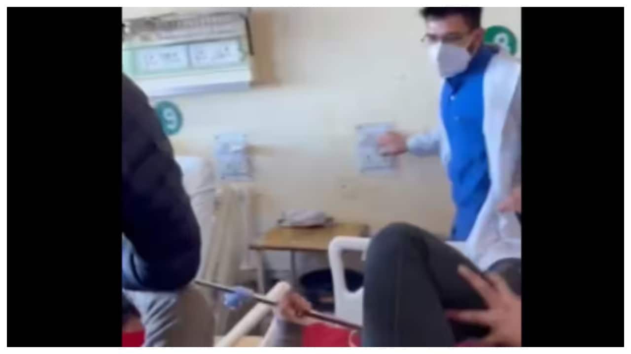 Shimla doctor-patient brawl: Senior resident sacked, probe panel finds both parties at fault