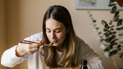 Winter is ideal for fibre-rich, grounding foods like water chestnuts. (Picture Credit: Pexels)