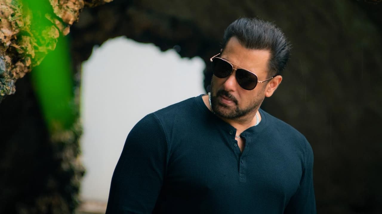 However, films like Tubelight showed cracks, receiving mixed reactions despite strong openings.
