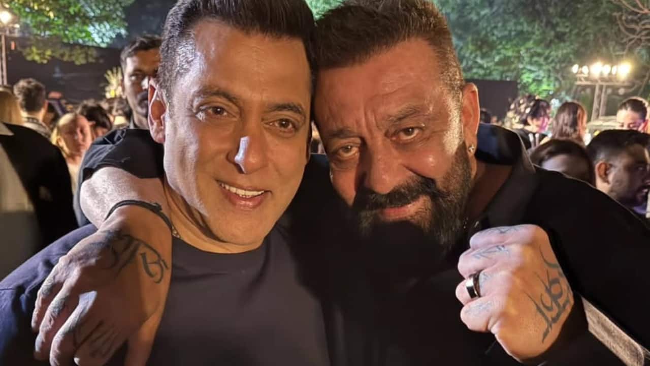 With Sanjay Dutt Sanjay Dutt shared a selfie with Salman from his 60th birthday celebration. The duo twin in black t-shirt.