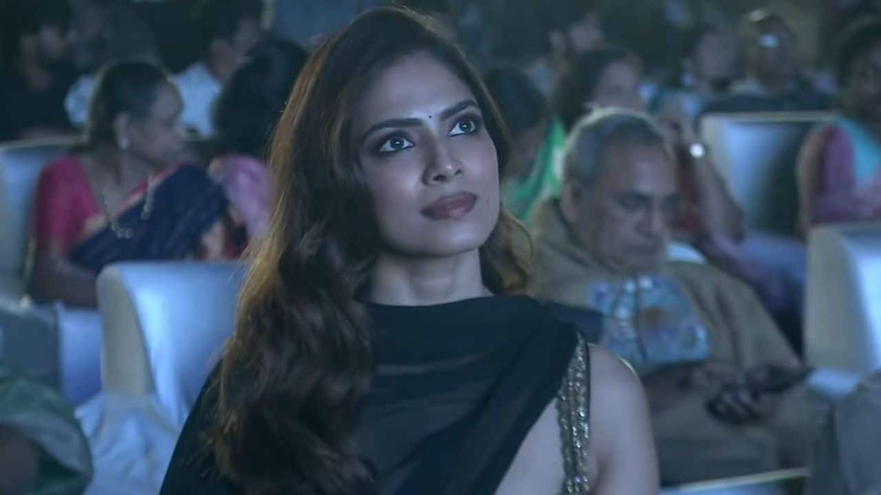 Prabhas described Malavika Mohanan as "tall, beautiful, and having beautiful eyes" at the Raja Saab event
