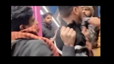 The presence of Muslim youths with a Hindu woman led some members of a right-wing organisation to reach the restaurant, where they disrupted the party, raised slogans, and accused the youths of "love jihad".