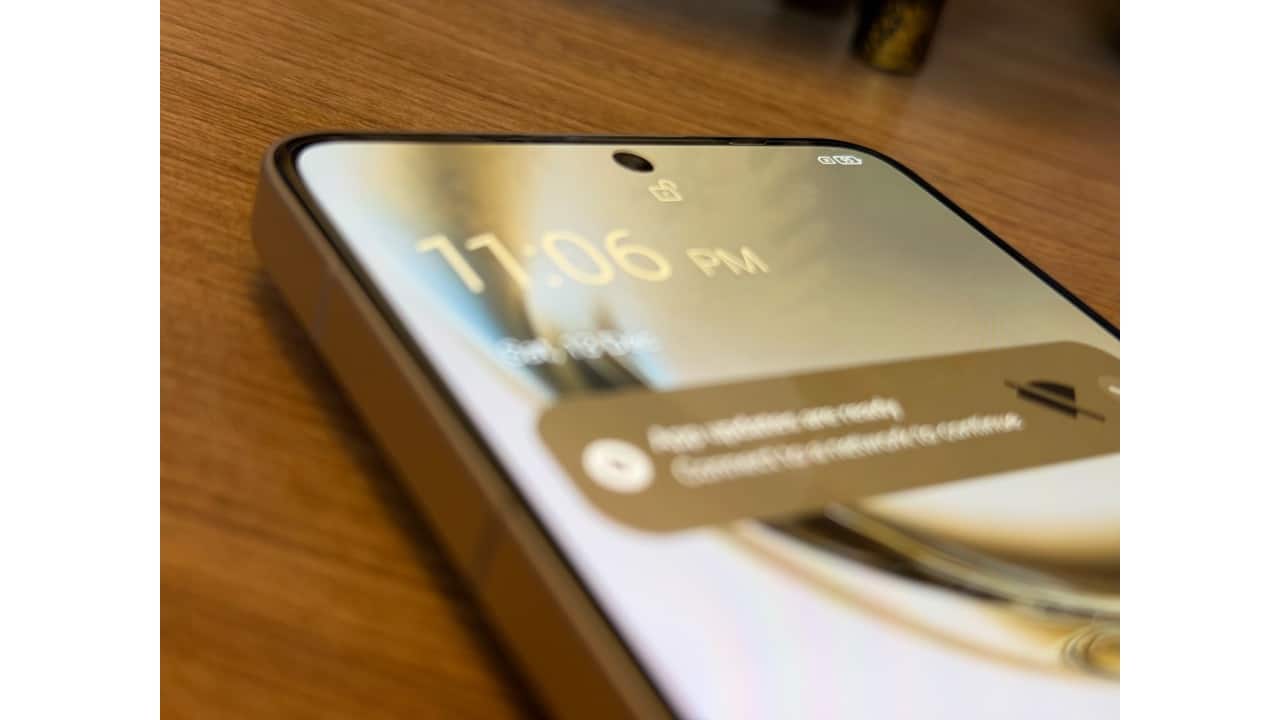Display Experience<br />The 6.67-inch 1.5K AMOLED panel is sharp, bright, and smooth thanks to the 120Hz refresh rate. Outdoor visibility is solid, and colour reproduction is punchy without being overcooked. It’s a dependable display for media consumption, even if it doesn’t radically outshine rivals.
