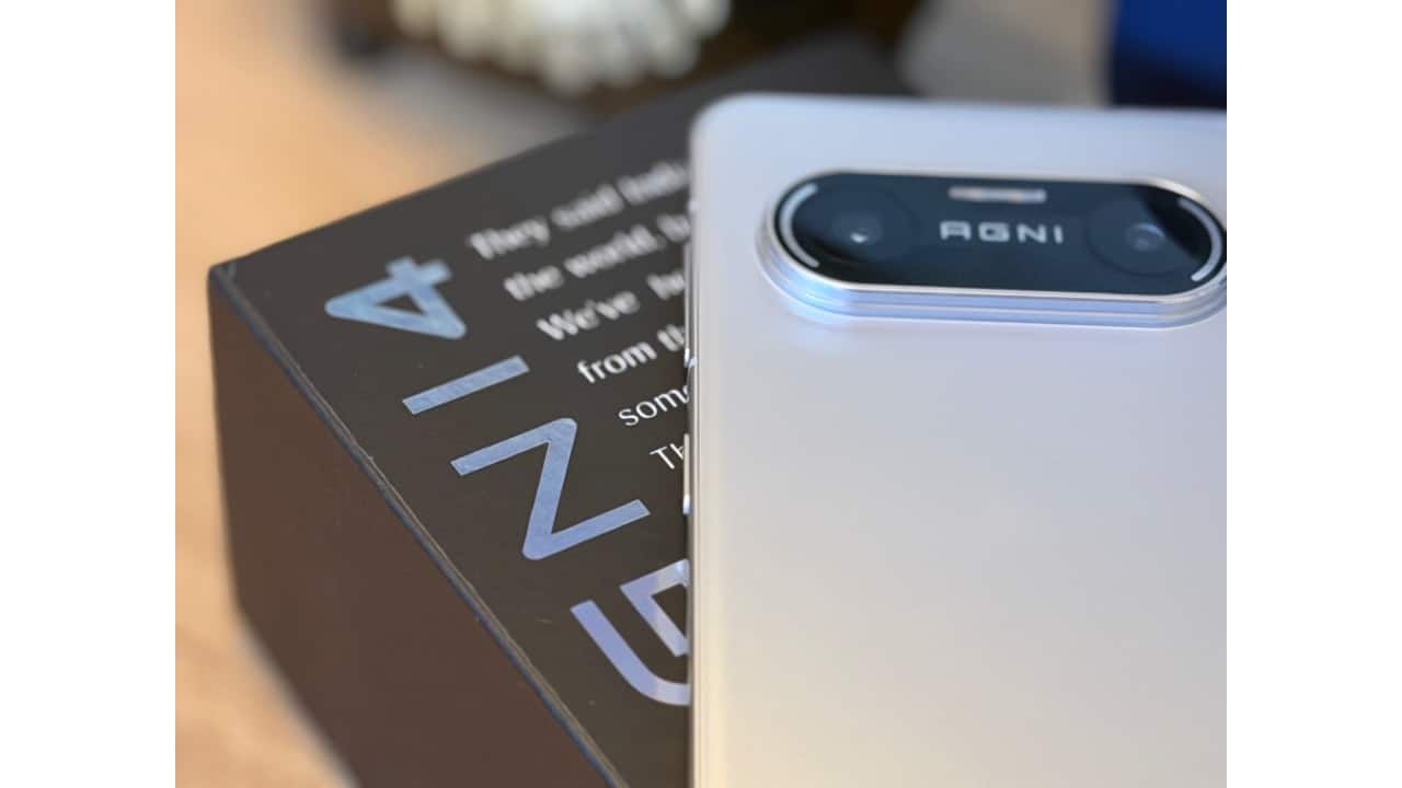 Vayu AI and Smart Features<br />Vayu AI introduces a wide range of AI tools, from call summaries to photo editing and text assistance. Some features are genuinely useful, while others feel more experimental. The system-level integration is interesting, but users may only rely on a handful of these tools regularly.