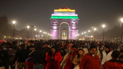 New Year's Eve: Delhi Police Seals Major Routes, Tightens Grip on Connaught Place, India Gate