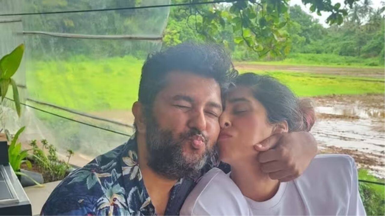 Neha Bhasin opens up about choosing not to have children: Hum apni moh-maya apne saath hi khatam...