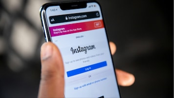 How to download Instagram reels legally on your phone