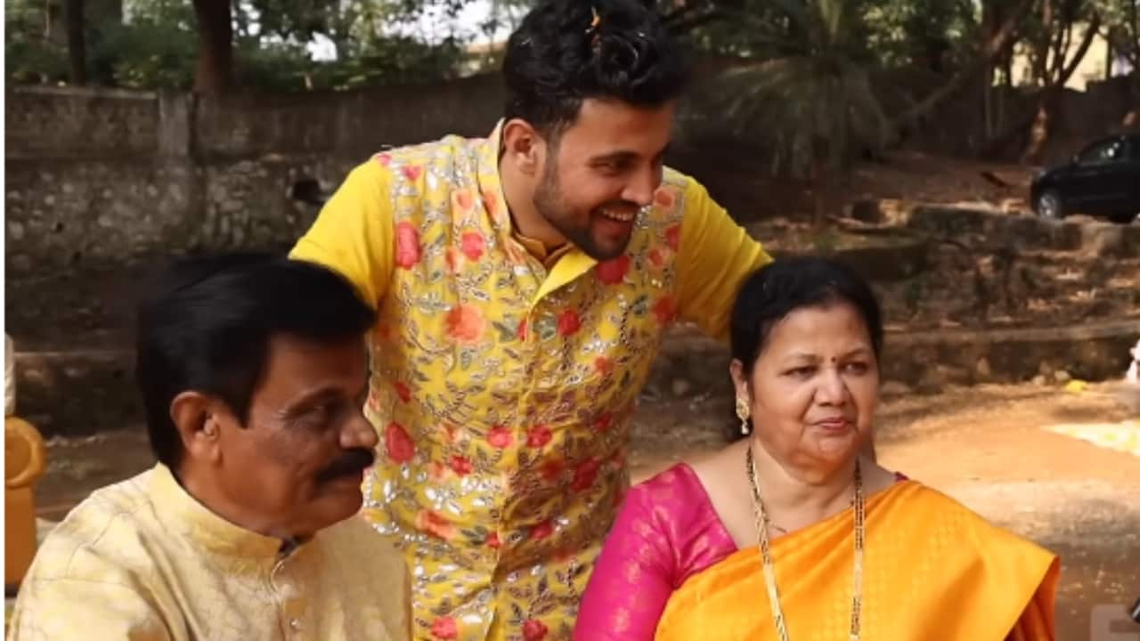 Marathi actor Prasad Jawade's mother dies at 65 after cancer battle