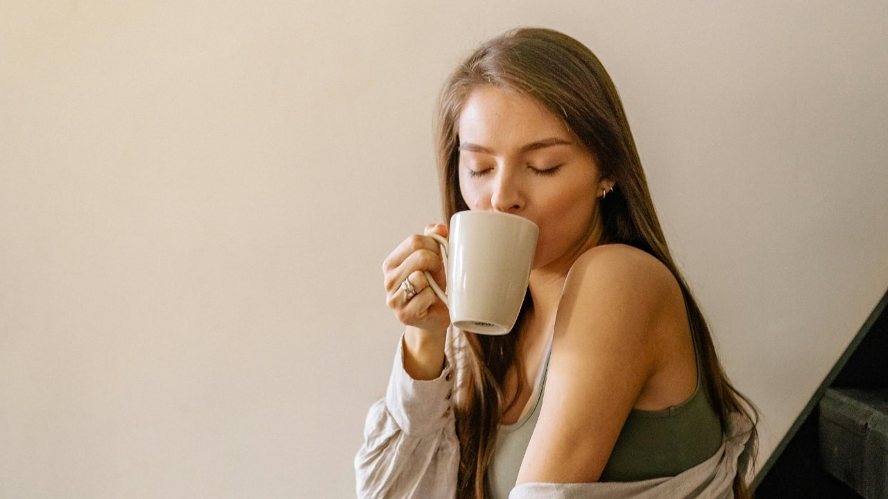 Black tea vs green tea: Which one is healthier for you? Find out here