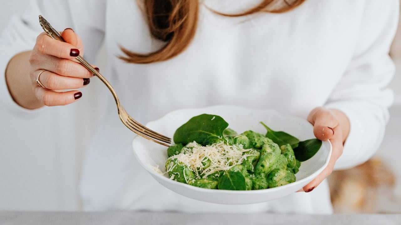 7 anti-inflammatory foods that boost digestion, improve immunity and aid liver detoxification