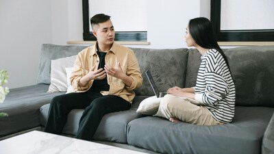 Experts say future faking is marked by consistent talk of commitment without concrete steps. (Image: Pexels)