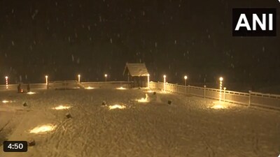 Several higher reaches -- Tulail Valley in Gurez, Razdan Top in Bandipora, Macchil and Sadhna Top in Kupwara, and Zojila Pass -- also received fresh snowfall, officials said.