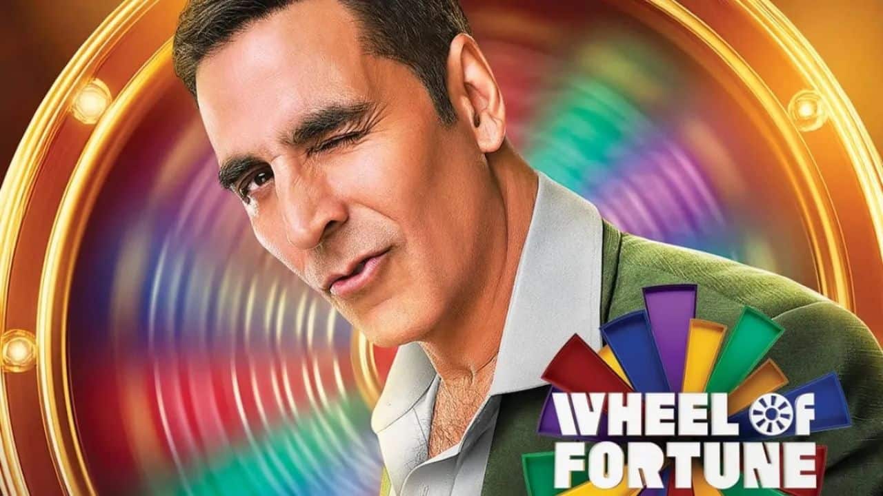 Wheel of Fortune Following Khatron Ke Khiladi 4, actor Akshay Kumar will come back to host a TV show, Wheel of Fortune. The Indian version of the popular game show will broadcast on Sony TV and be available for streaming on Sony LIV. Still, the premiere date for the show has not been revealed.