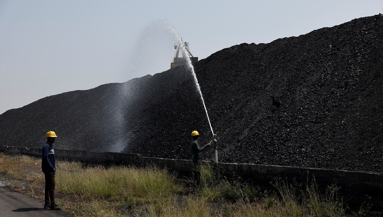 Coal India shares rise 6.5% as company permits direct foreign participation in its e-auction