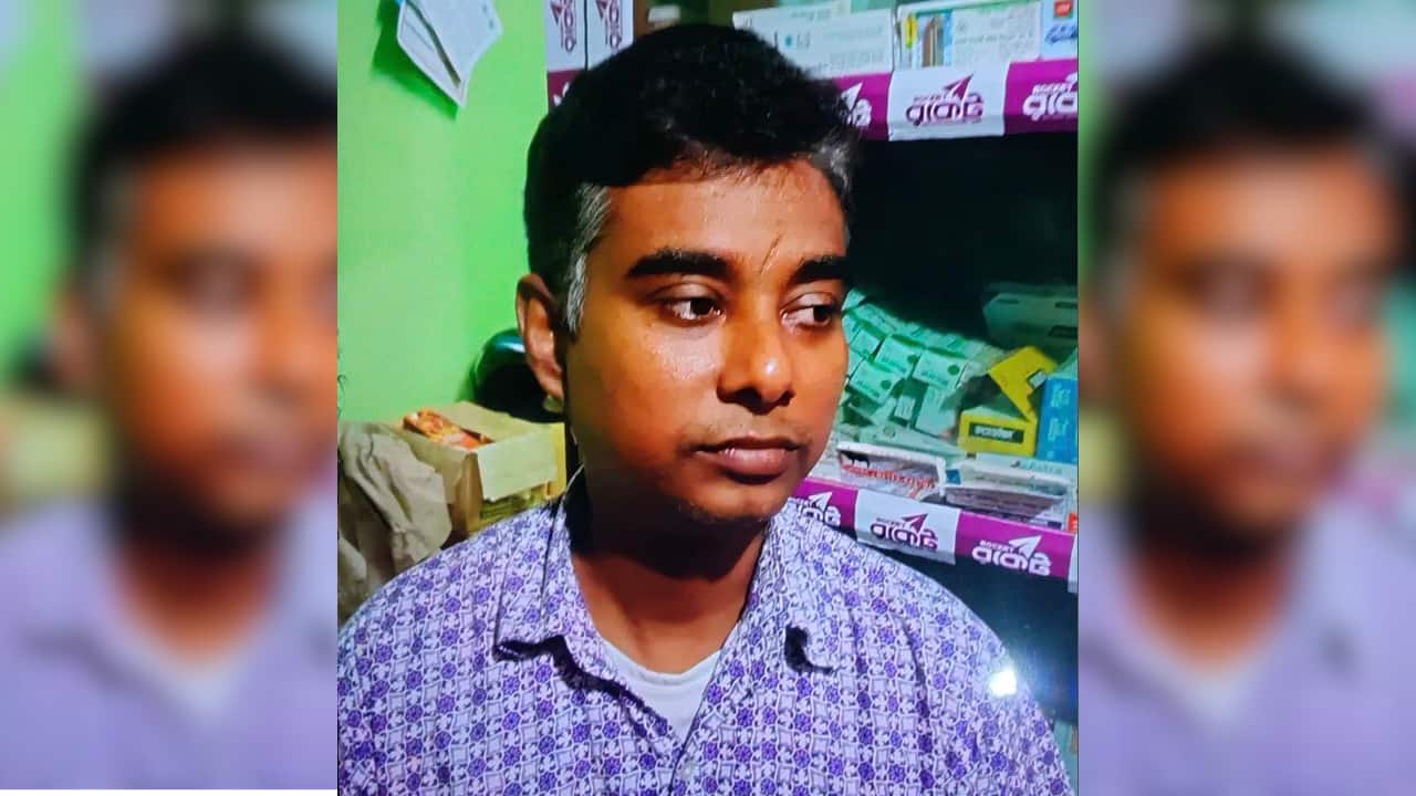 Bengali Hindu shopkeeper Khokon Das dies after being set ablaze by mob in Bangladesh