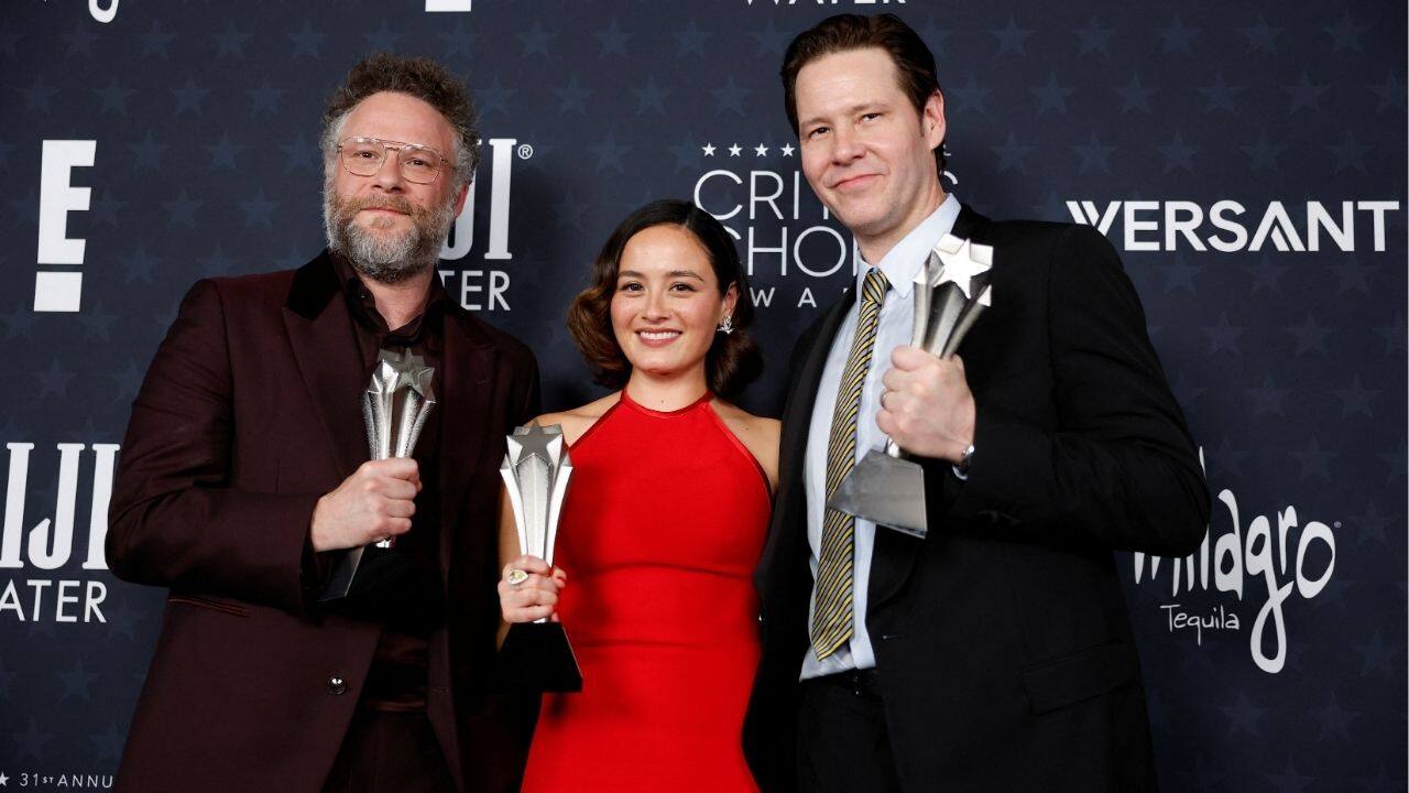 Best Actor in a Comedy Series Winner: Seth Rogen – The Studio Seth Rogen was honoured for his comedic timing and self-aware performance. Critics applauded his balance of humour and vulnerability. The award highlighted the show’s success.
