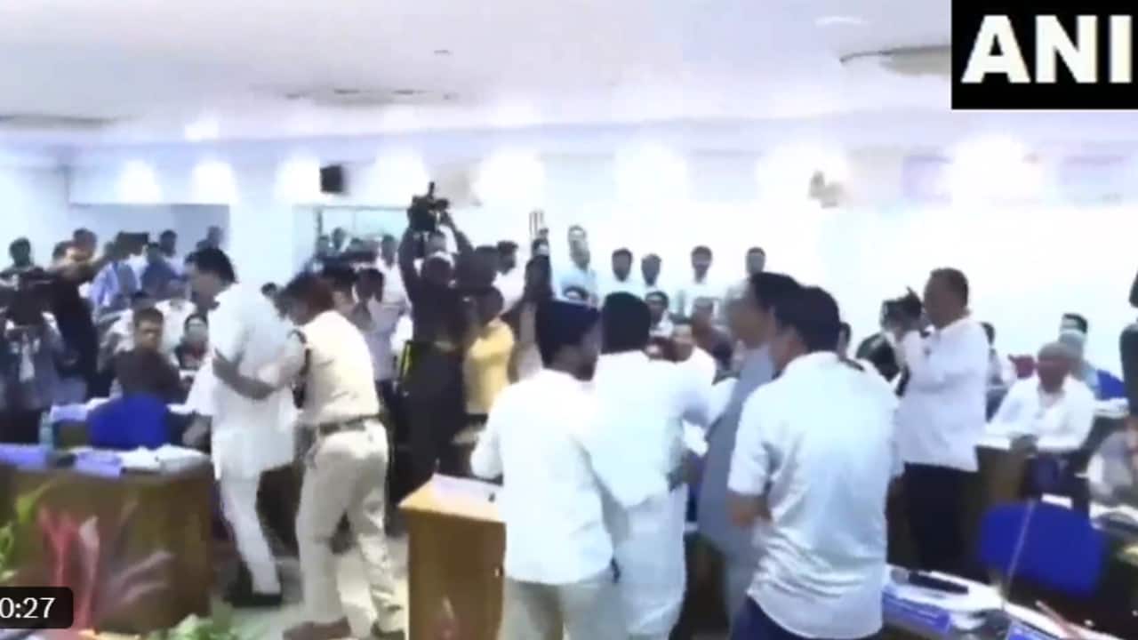 Video | Scuffle erupts in Karnataka's Bidar as BJP MLA, Congress MLC clash during meeting