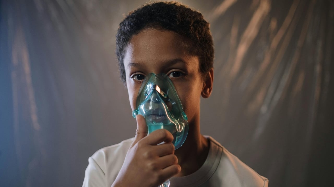 Why asthma symptoms spike in winter and how to prevent flare-ups