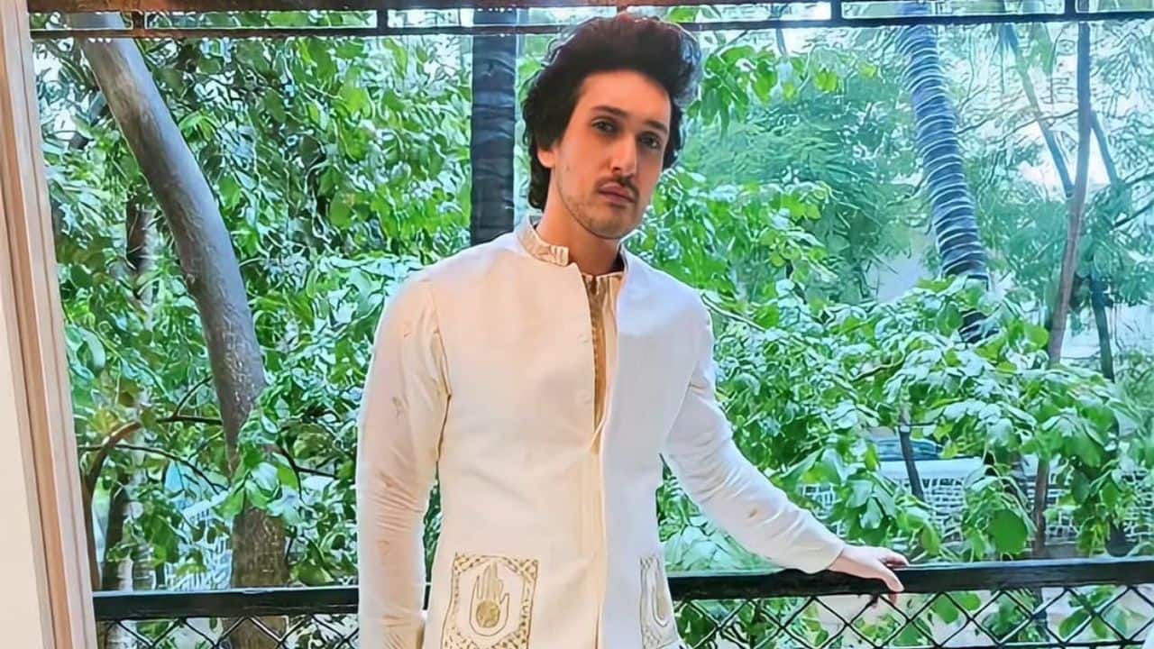 <strong>Yashvardhan Ahuja:</strong> Govinda's son, Yashvardhan Ahuja, is getting ready to star in his debut film, a romantic comedy, which will be helmed by Sajid Khan. Fans are excited to see him on the big screen, but the cast and release date are still unknown.