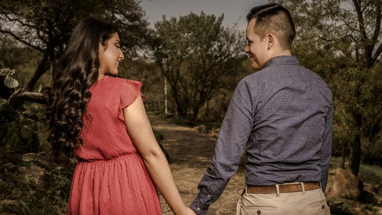 Is there a perfect age gap in relationships? What research reveals