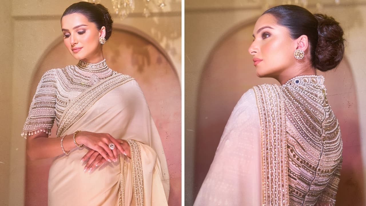 Tara Sutaria in Tarun Tahiliani saree (Images: @taruntahiliani/Instagram)