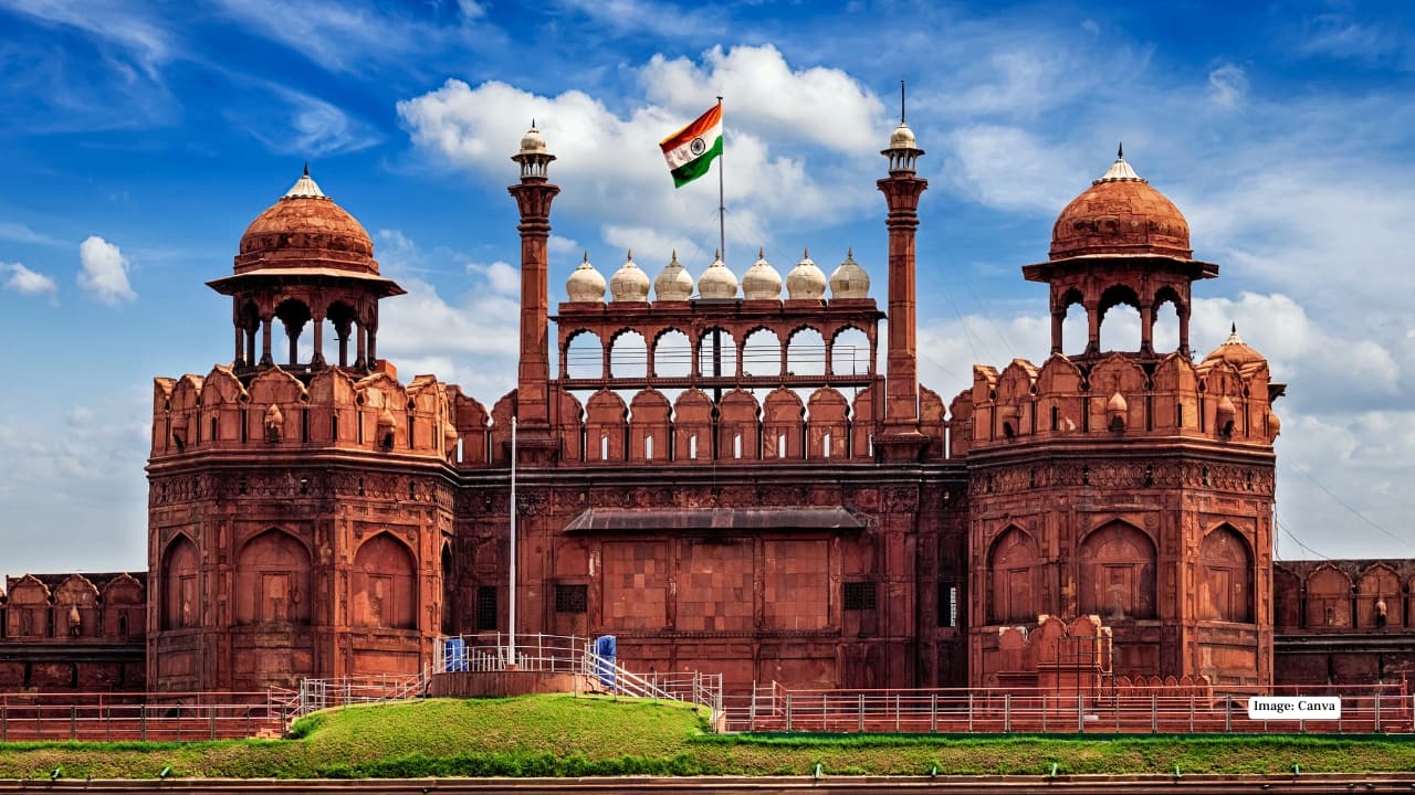 1. Red Fort, Delhi Though primarily known for India’s Independence Day address, the Red Fort is also a living museum of Mughal planning. The Diwan-i-Khas, Moti Masjid, and arched pavilions reveal how Indo-Islamic design shaped ceremonial life. It is a reminder that the style served not only death and devotion but also celebration. Travel tip: Stay for the evening sound-and-light show to see the architecture animated with narrative.