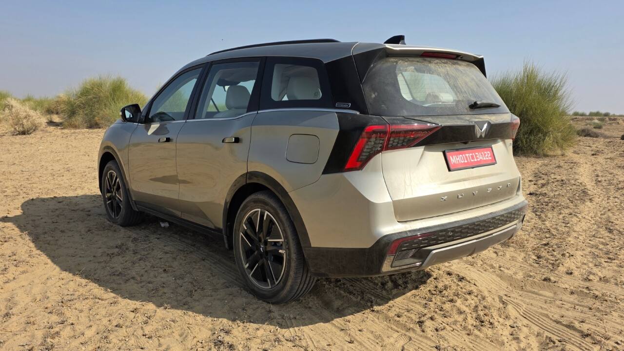 Mahindra XUV 7XO Review 4