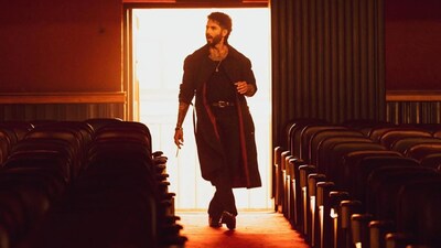 Shahid Kapoor's character is shown in the teaser yelling for "chotu" in frustration during a tense moment on a boat.