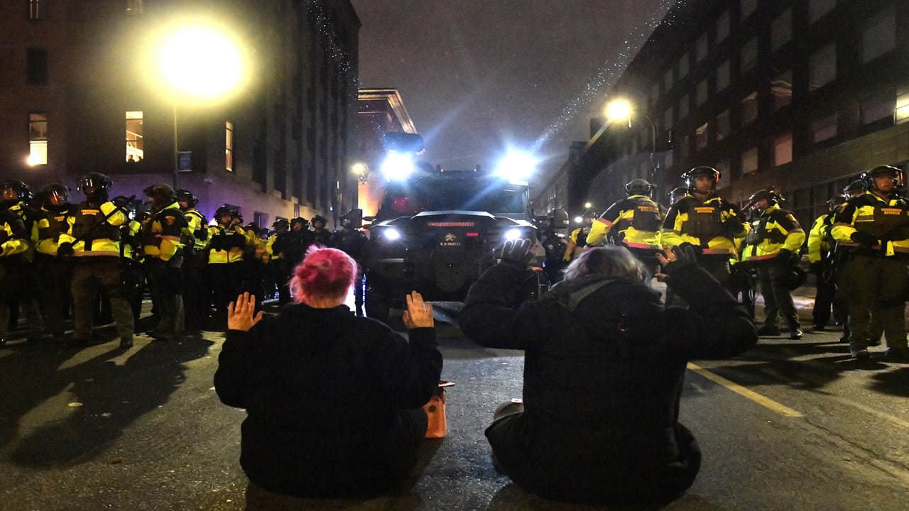 US protests loom after ICE shooting of Renee Good amid local-federal investigation rift