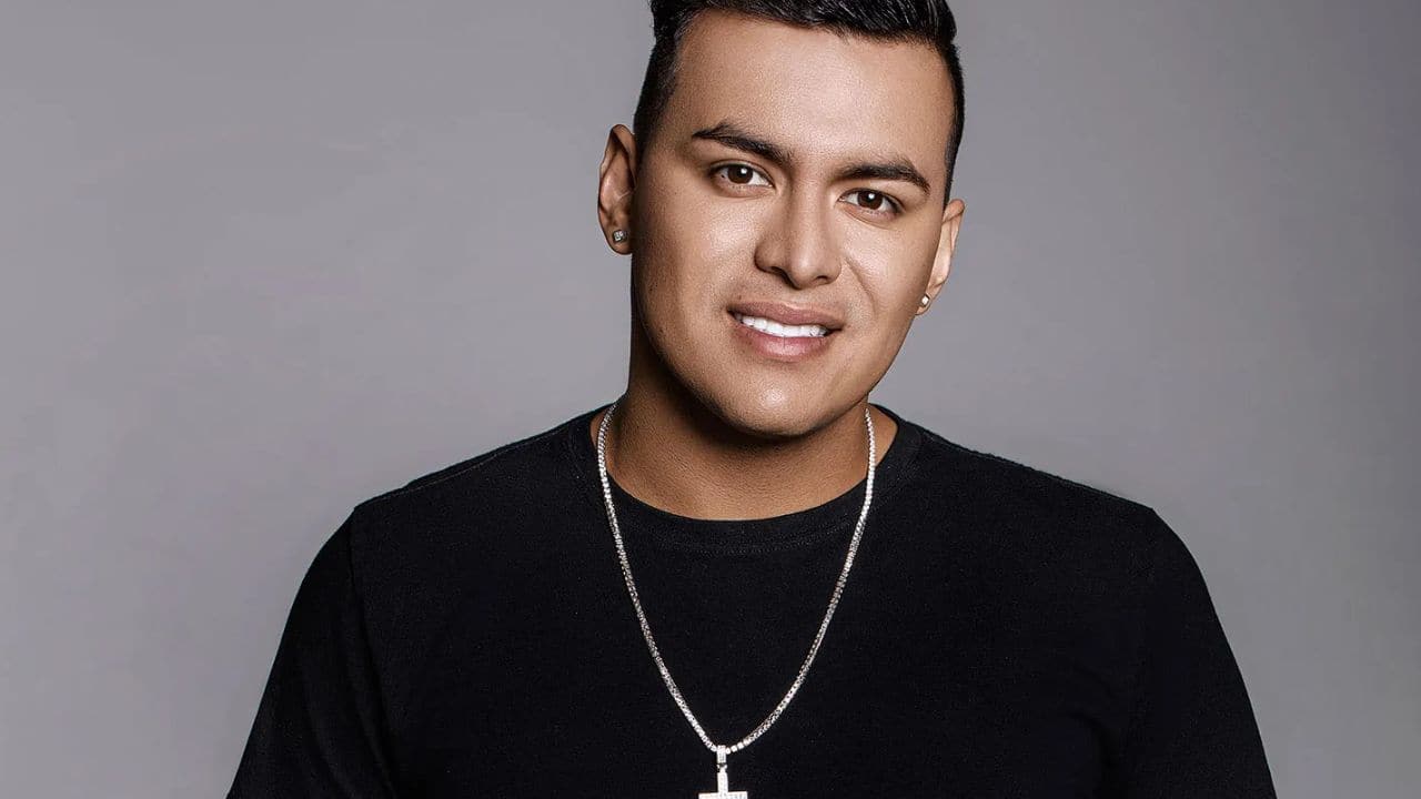 Colombian music star Yeison Jiménez among six killed in tragic plane crash in Paipa, Boyacá