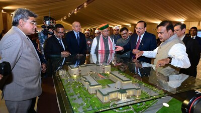 असम में वकीलों के विरोध के बीच CJI कांत ने रखी कोर्ट कॉम्प्लेक्स की नींव.