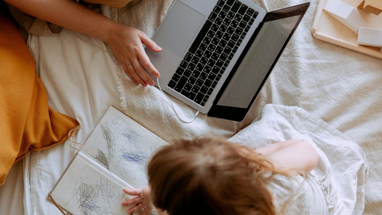 How busy parents can raise emotionally strong and resilient children