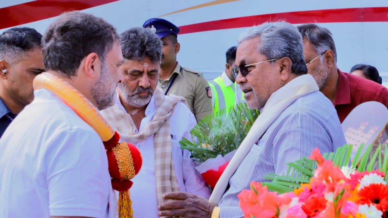 Siddaramaiah, Shivakumar hold brief meeting with Rahul Gandhi amid Karnataka power tussle