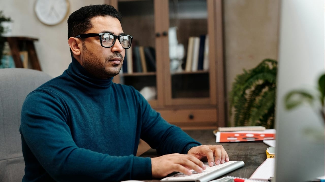 Expert reveals 5 eye-care habits to follow in your 30s and 40s