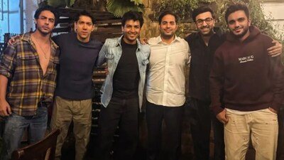 Aryan Khan and Ranbir Kapoor’s rare off-duty moment with friends breaks the internet
