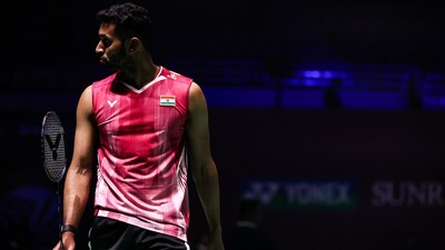 Bird poop halts HS Prannoy's match twice at IG Indoor Stadium (Badminton Photo)