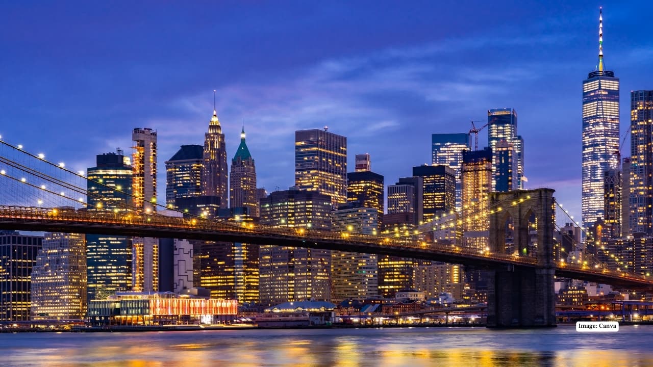 6. New York City, USA New York is one of the best cities in the world to explore alone. On your first visit, tick off icons like the Statue of Liberty, Times Square, and Central Park. On your second, dive deeper—pick a neighbourhood and explore its cafés, bookstores, delis, and bars. The city’s anonymity is its biggest strength for solo travellers, offering freedom, diversity, and constant discovery.