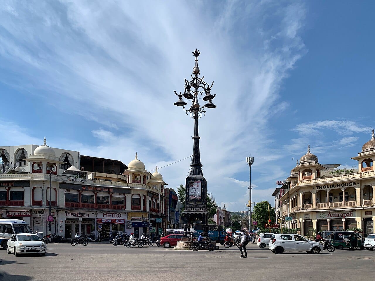 The Panch Batti Circle in Jaipurs Mirza Ismail Road. (Source: Wikipedia)