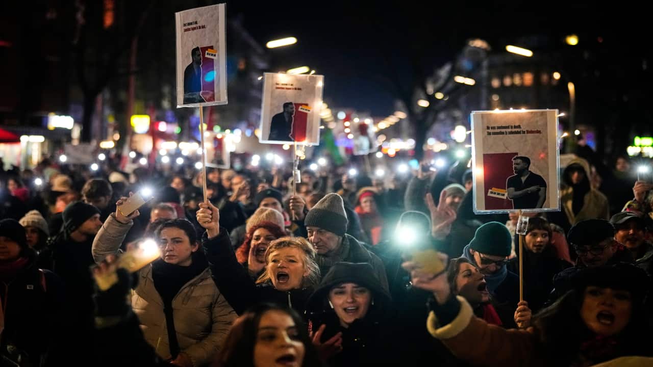 ‘He fooled us’: Iranian protesters say Trump betrayed them after raising expectations