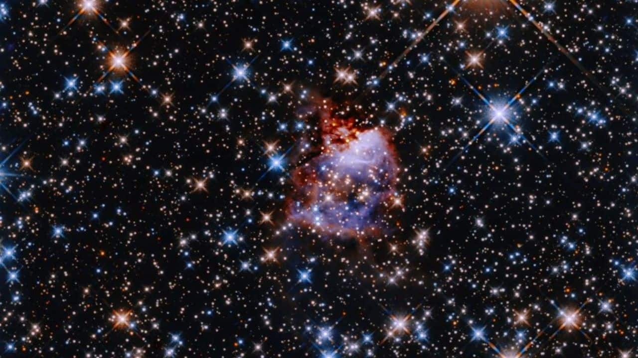 G033.91+0.11 (Image: NASA)
