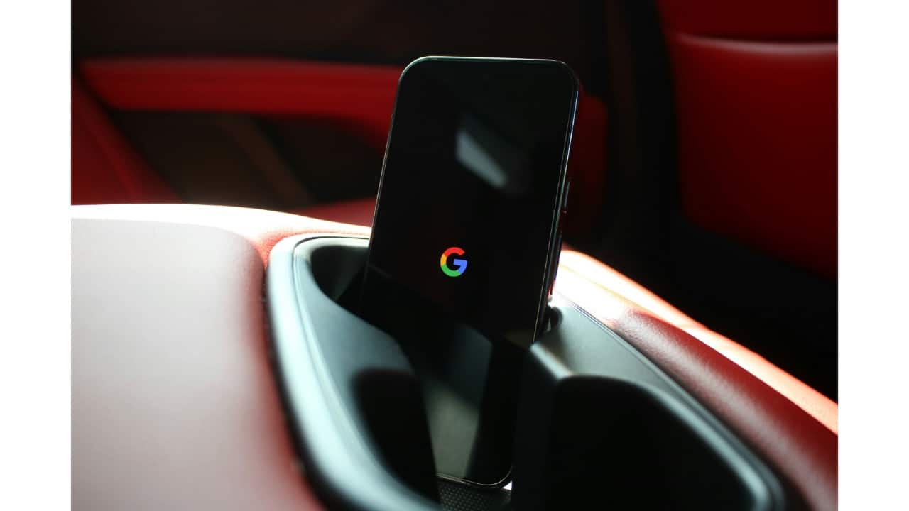 Google disables Take a Message on older Pixel phones after rare microphone leak
