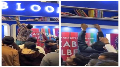 Viral videos show people mobbing the stalls and stealing books on the last day of Delhi Book Fair 2026.