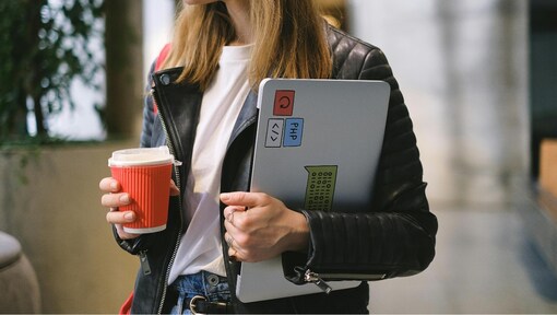 7 winter office wear ideas that will make you look polished and effortlessly stylish