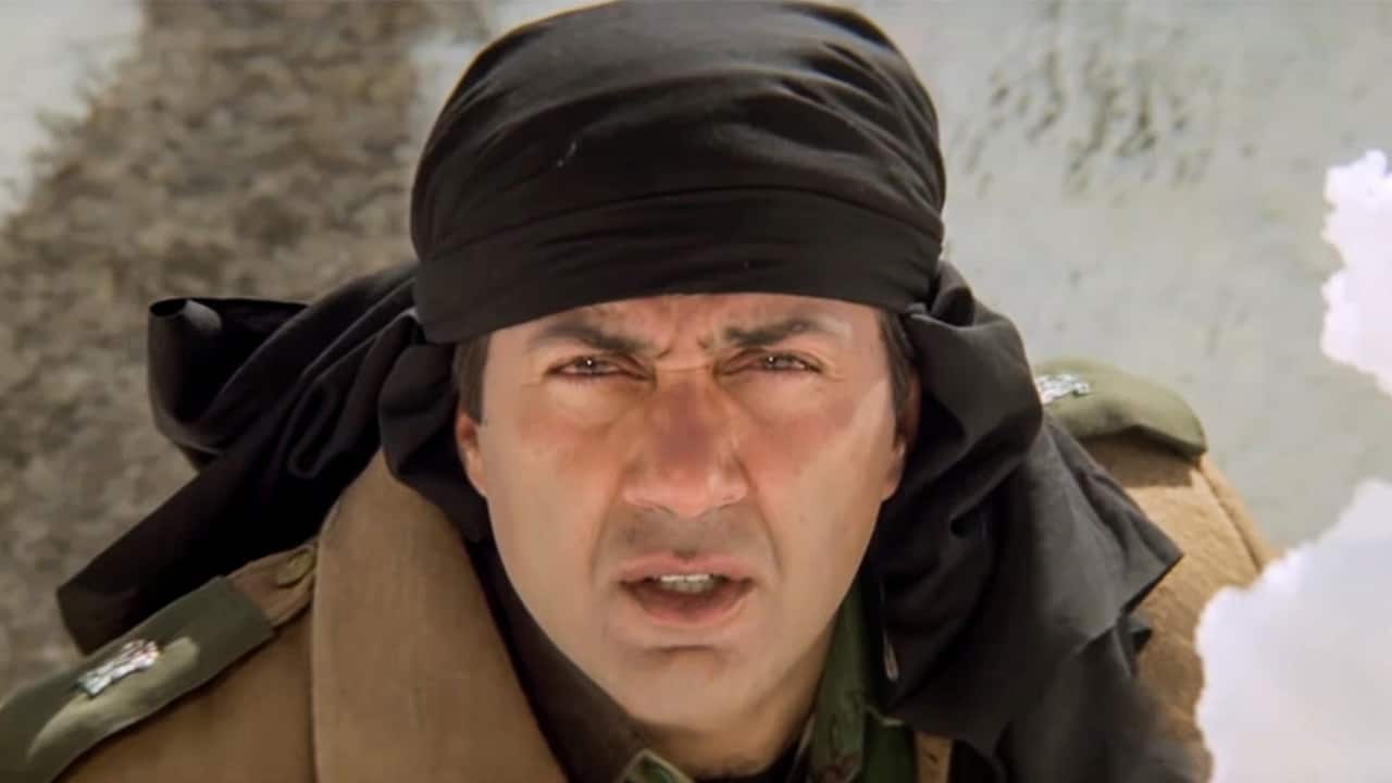 Maa Tujhhe Salaam (2002) The film, which was full of intense drama and patriotic discourse, presented Sunny as a soldier motivated by honour, selflessness, and steadfast devotion to India.