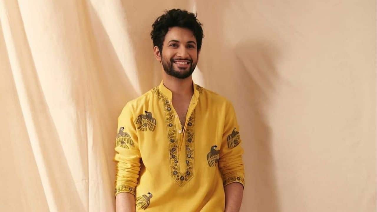 <strong>Rohit Saraf</strong><br />Rohit Saraf’s yellow look is filled with youthful energy and fresh vibes. It wouldn’t be wrong to say that his style represents the thinking, ease, and modernity of the new generation.
