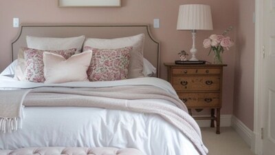 Planning a home makeover? These 6 lucky colours as per Vastu Shastra can help attract harmony and prosperity. (Image: Pinterest)